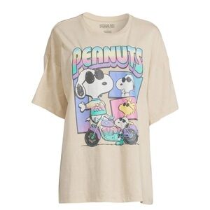 Peanuts Oversized Graphic T-Shirt Size Medium NWOT